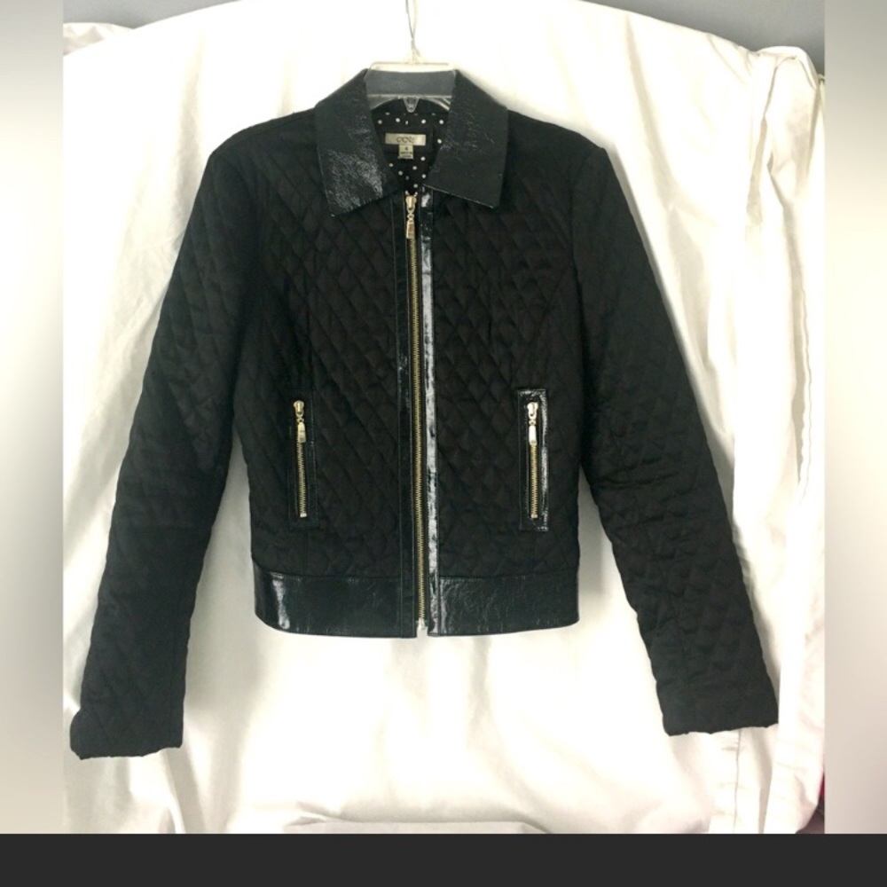 Cache black quilted and leather jacket. Beautiful lightweight coat for fall.